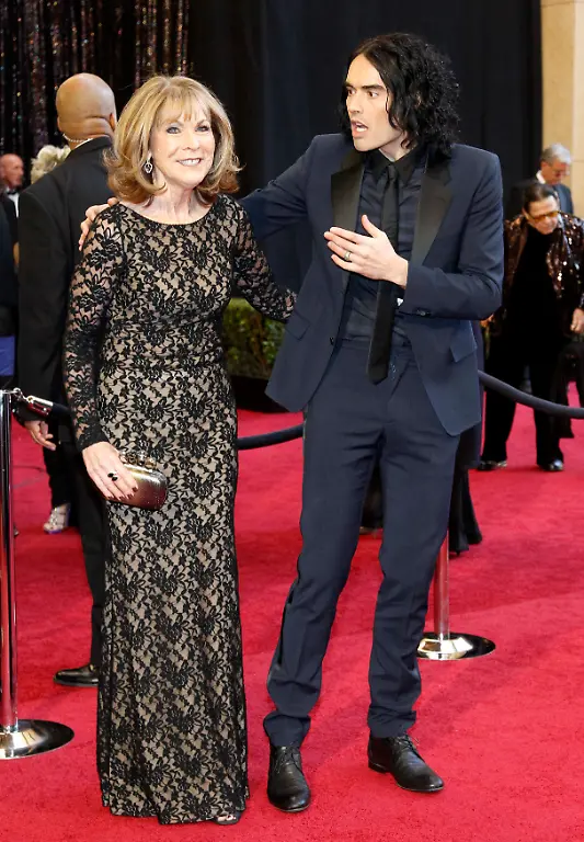 2011-02-28T071540Z-01-OSC1437-RTRMDNP-3-OSCARS-JPG1600487800913263911