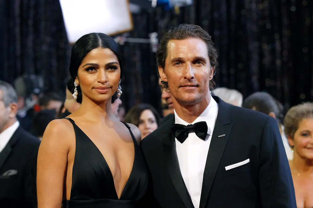 2011-02-28T065308Z-01-OSC1281-RTRMDNP-3-OSCARS-JPG184994024451003279