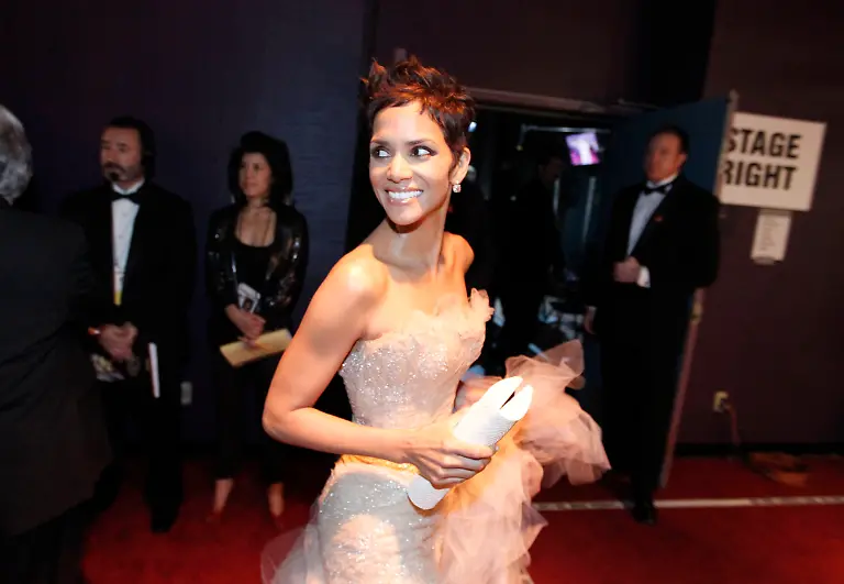 83rd-Annual-Academy-Awards-Oscar-Insider-CADC138-jpg1845883693482722170