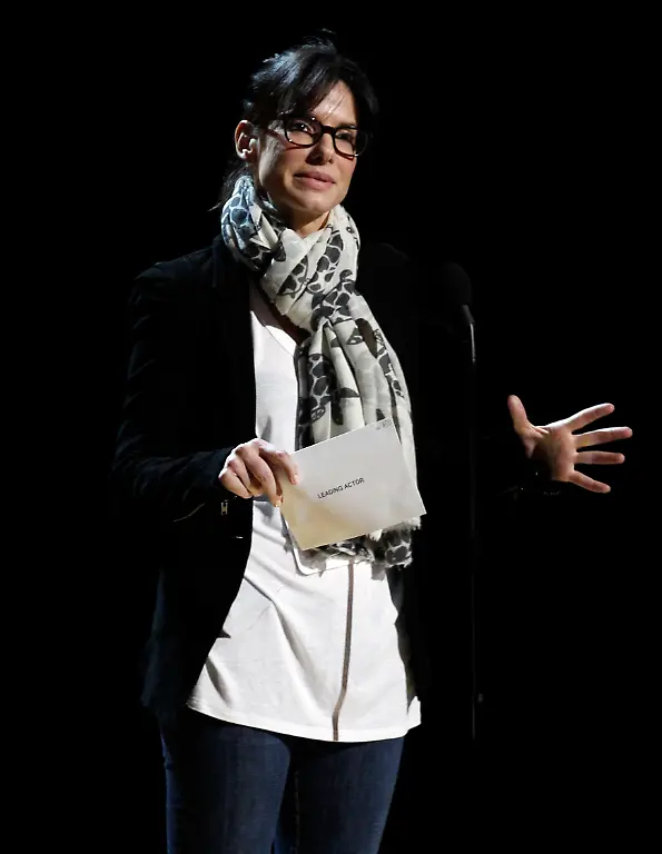 1298770331-jpg3386054290743303207