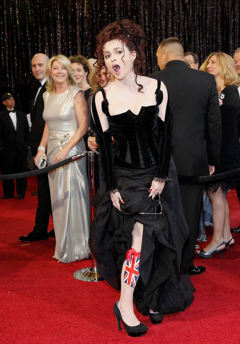 2011-02-28T015653Z-01-BLK-OSC1252-RTRMDNP-3-OSCARS-JPG6681082370226407846