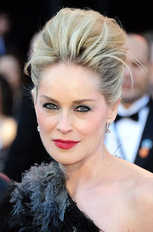 2weu1136-jpg950638575783128111