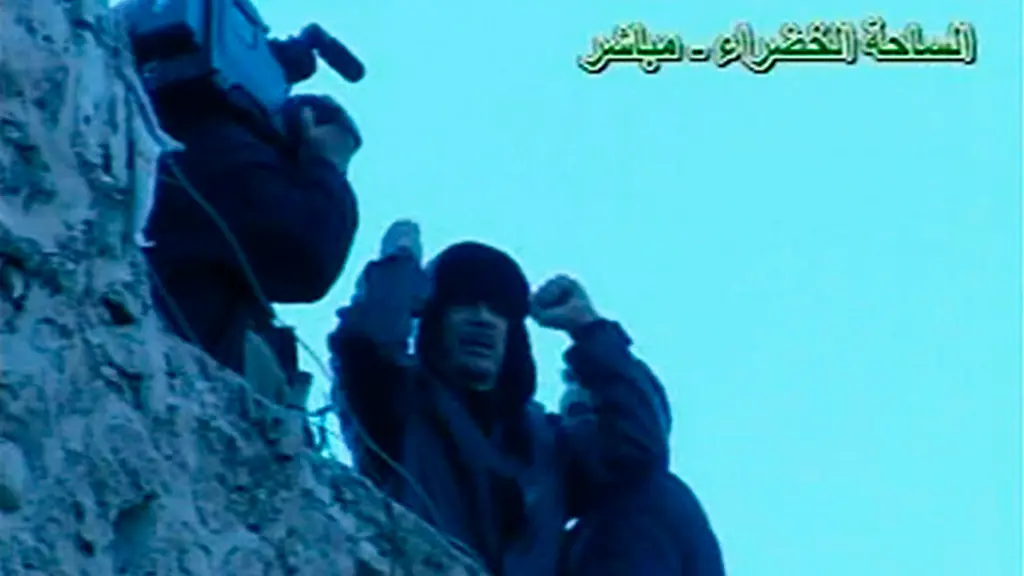 2011-02-25T172805Z-01-LONX126-RTRMDNP-3-LIBYA-GADDAFI-JPG2714927003508072234