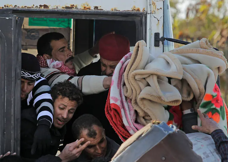 Mideast-Tunisia-Libya-LLP116-jpg7443877255240351520