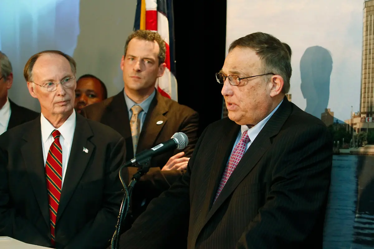 EADS-North-America-COO-David-Oliver