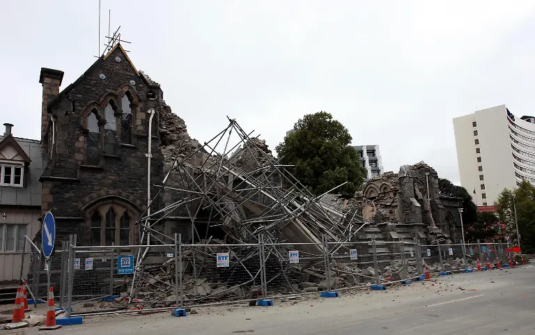 New-Zealand-Earthquake-NZPA802-jpg3398470291436810222