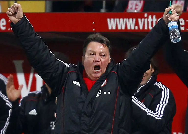 2011-02-19T192030Z-01-KAI13-RTRMDNP-3-SOCCER-GERMANY-JPG5948217590146899188