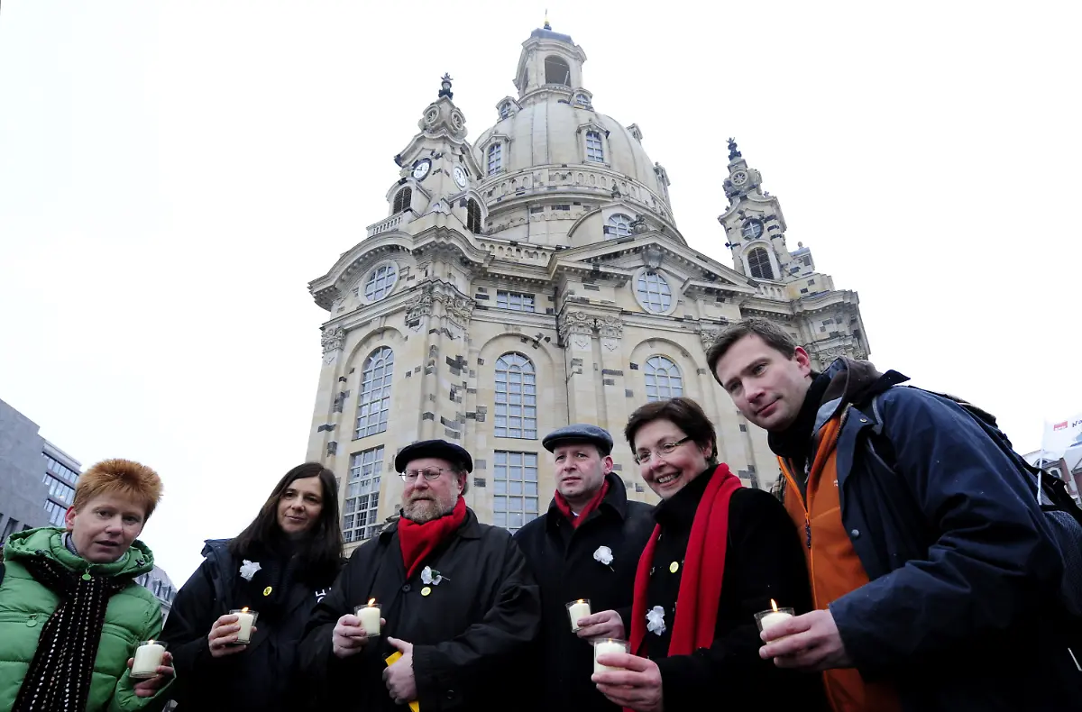 190211dre103-190211dre103-jpg3484985473378644526