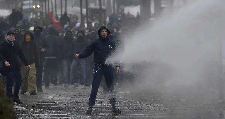 190211DRE212-190211DRE212-jpg235616359475356723