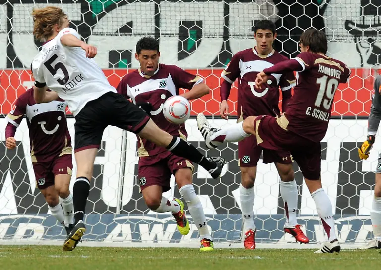 2w935043-jpg5737577657283069473