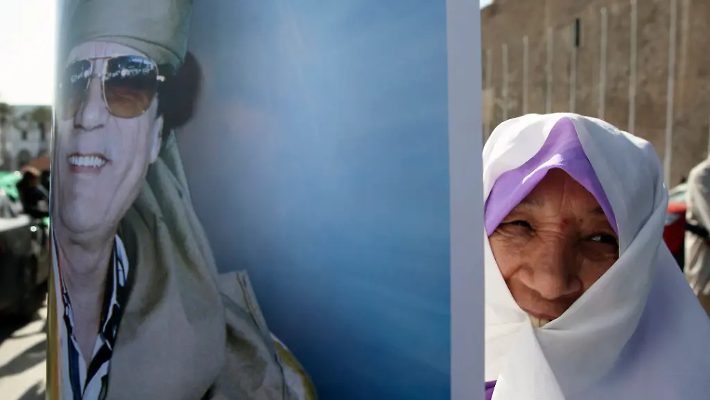 Libya-Gadhafi-Protest-AMR106-jpg197945689422904955