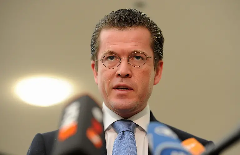 180211MUC321-180211MUC321-jpg8198052631248686704