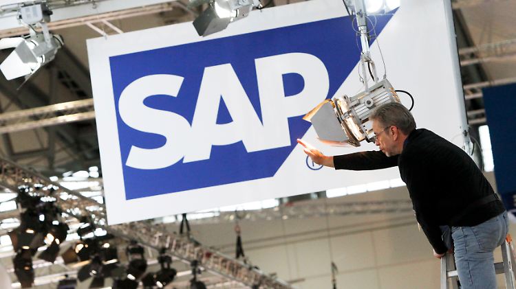 SAP erhöht die Prognose.