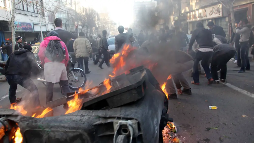 2w5u5800-jpg8708362839999638046