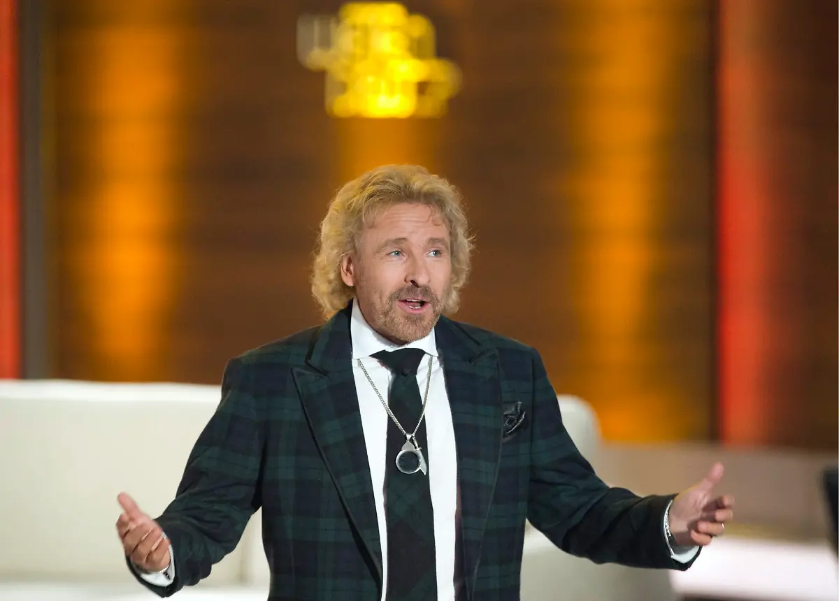 1297540400-jpg5876157809962920859