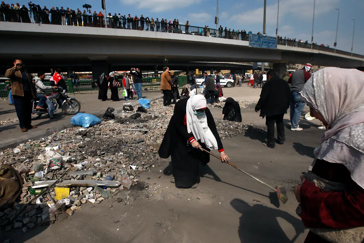 1297518279-jpg4706898142117773150