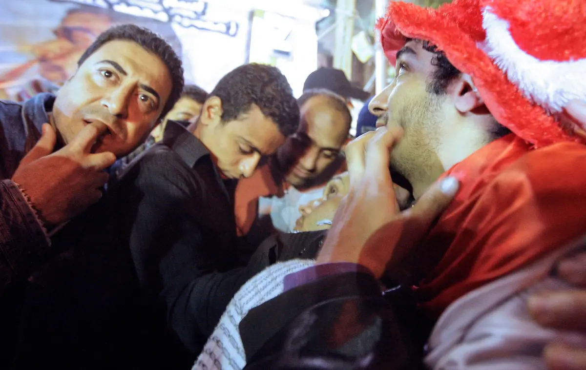 2w3b2219-jpg3766230445312502385