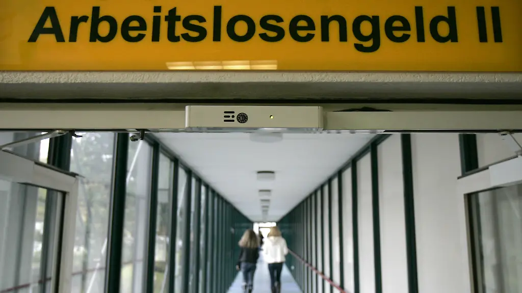 1297264307-jpg4948773587029444582