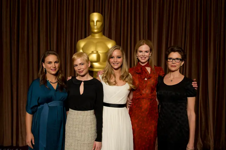 2011-02-07T235424Z-01-LAB04-RTRMDNP-3-FILM-OSCARS-JPG2798776986773746088