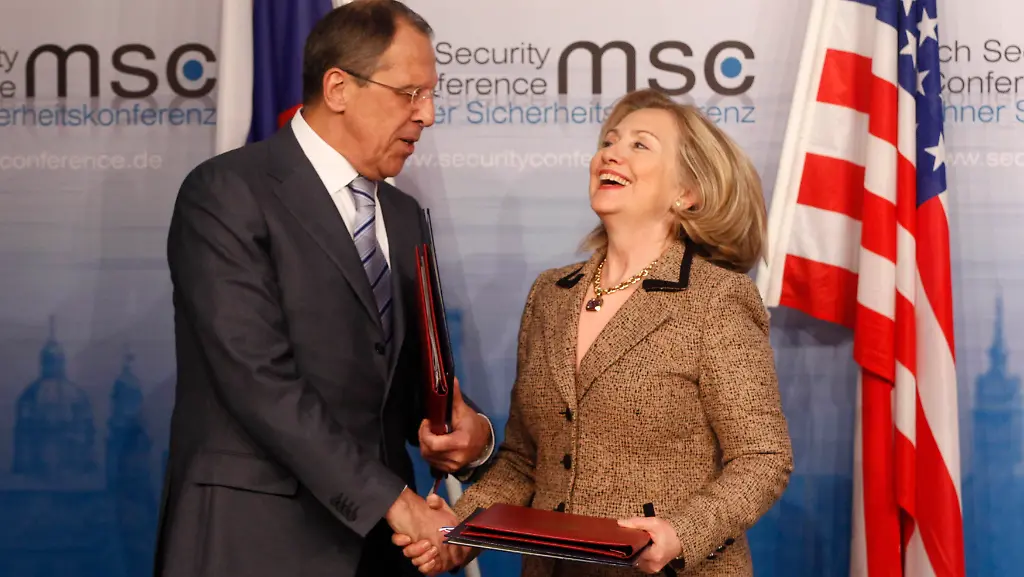 2011-02-05T133406Z-01-MDA17-RTRMDNP-3-GERMANY-JPG8391879970174251515