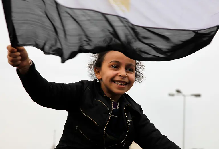 1296899602-jpg5661202979273383151