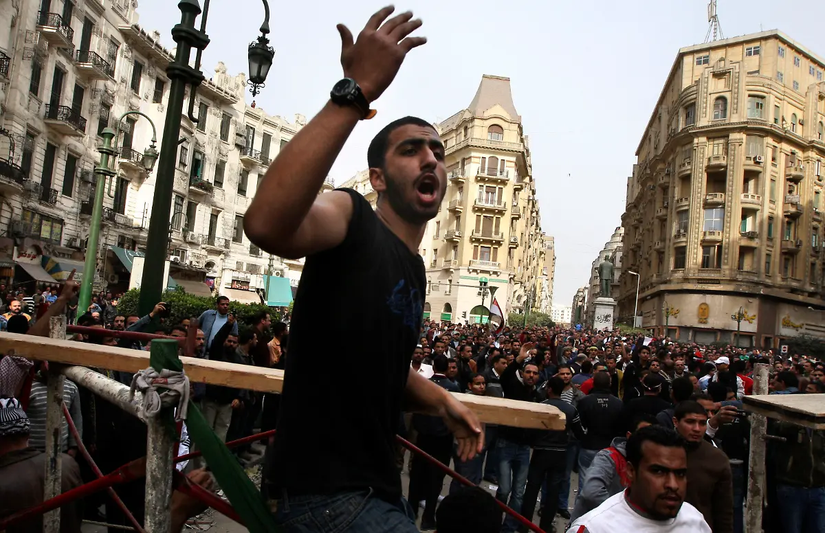 1296843116-jpg2745517021029694759