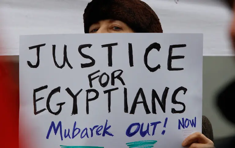 2011-02-03T150634Z-01-TOB01-RTRMDNP-3-EGYPT-PROTESTS-JPG8060926905810342798