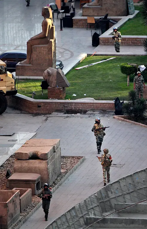 Mideast-Egypt-ABC119-jpg6872548989314103417