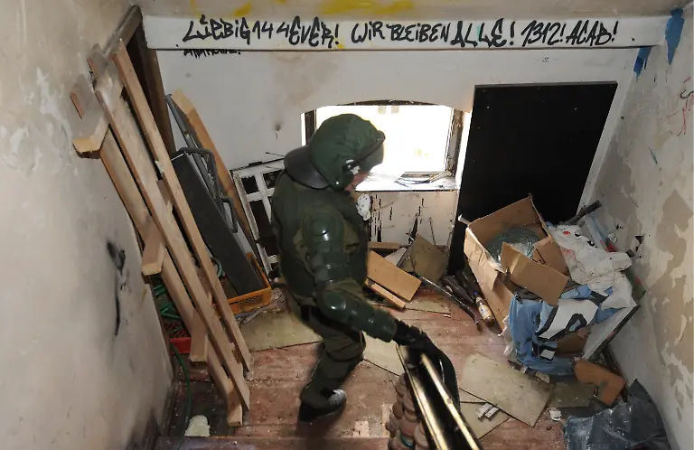 020211HOS112-020211HOS112-jpg230880006414718397