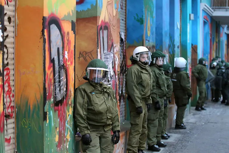 2vxm3829-jpg2164933238275320898