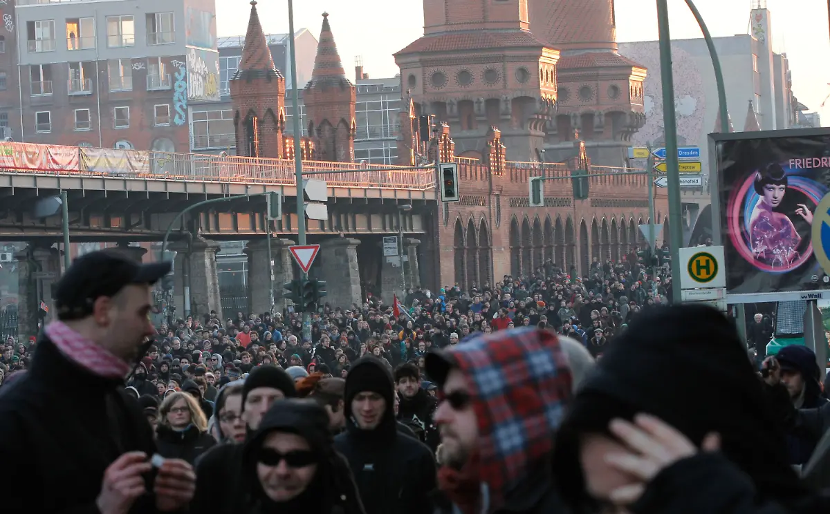 2vv71929-jpg2595695258403007935