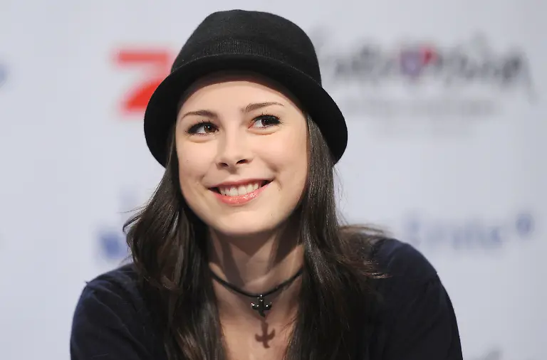 2vwb2025-jpg6407747658514205080