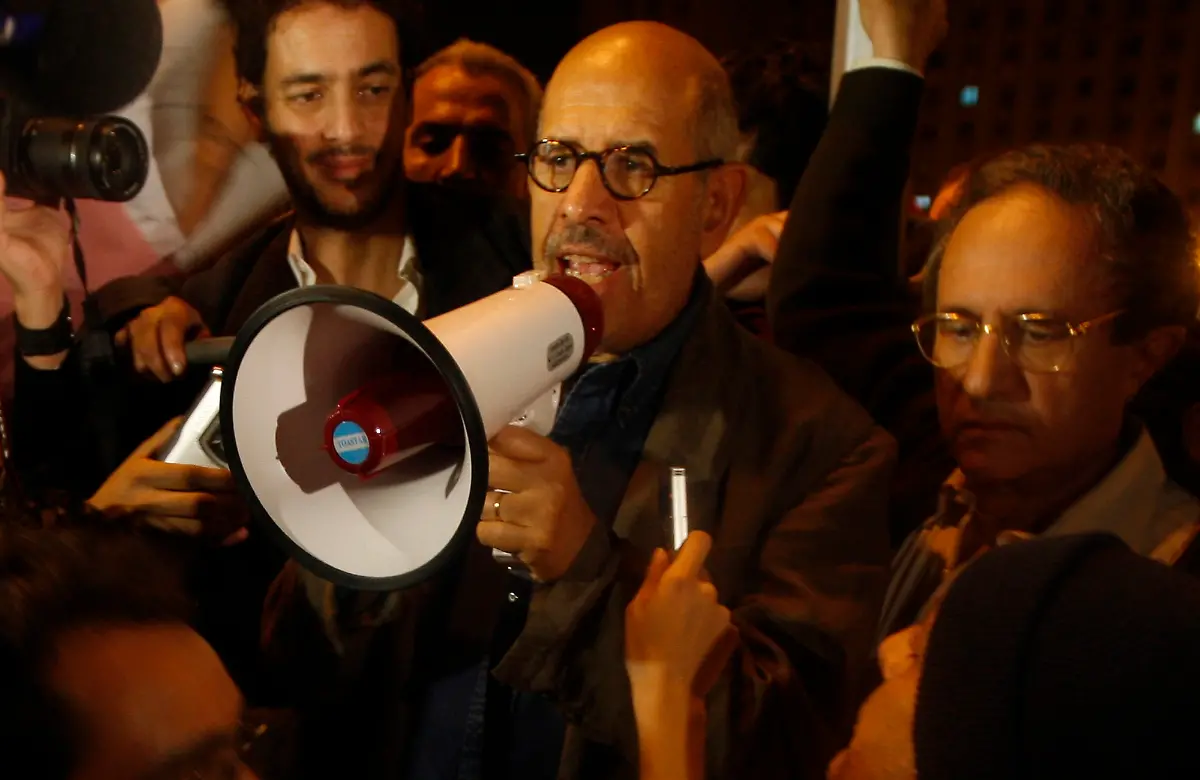 APTOPIX-Mideast-Egypt-Protest-XBC281-jpg4143251699127511431