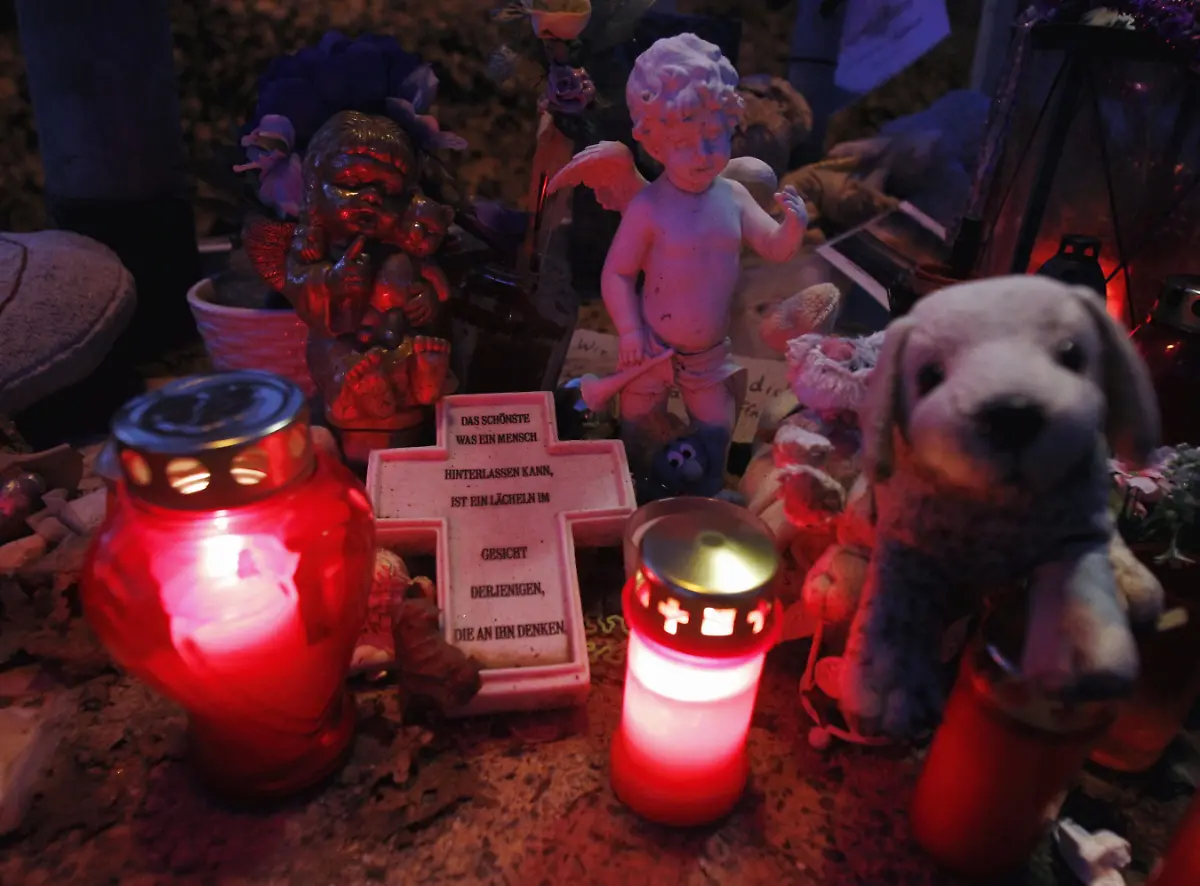 280111KOE207-280111KOE207-jpg3261693225891051823