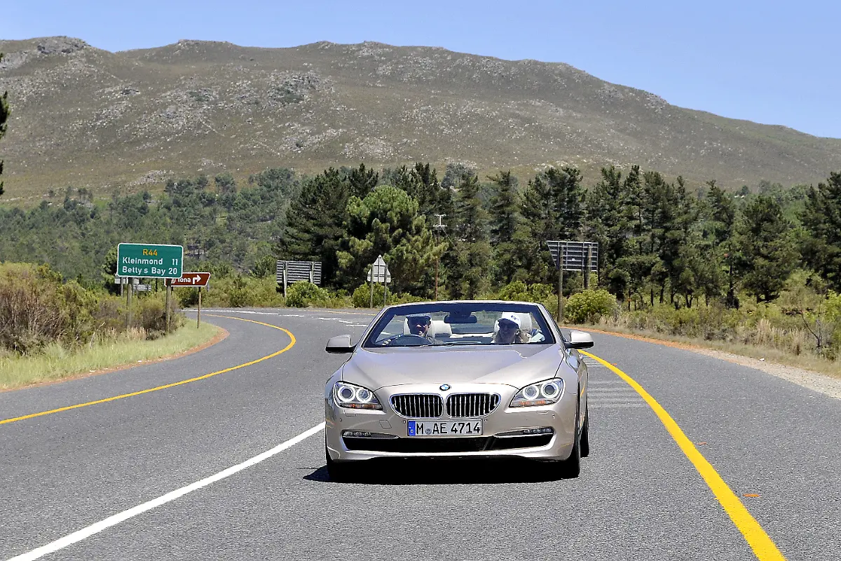 BMW-6er-Cabrio-25-01-2011-10-56-57