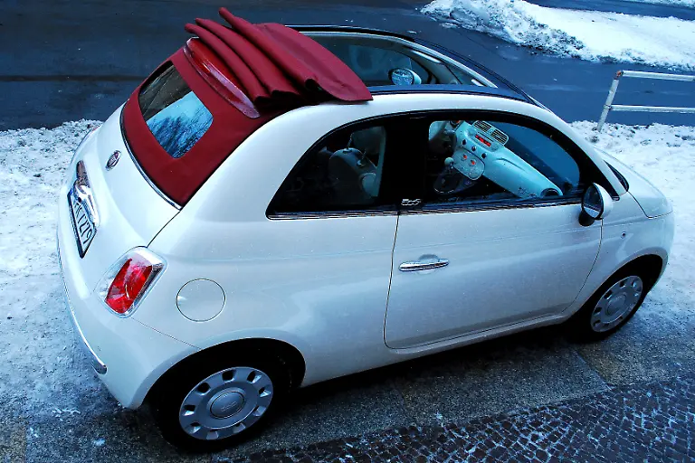 Fiat-500-Hubsi-07-12-2010-16-43-09