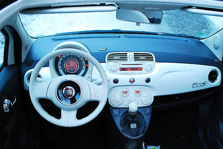 Fiat-500-Hubsi-07-12-2010-16-41-49