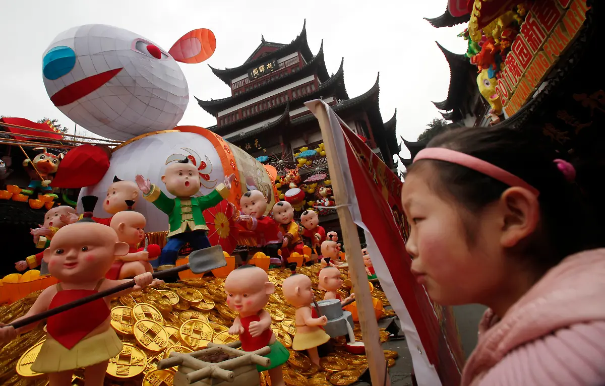 2011-01-26T063829Z-01-CB03-RTRMDNP-3-CHINA-JPG4602311072331443209