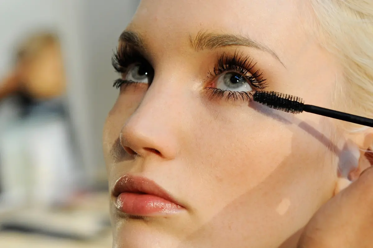 2011-01-24T131155Z-01-PAR19-RTRMDNP-3-FRANCE-FASHION-JPG7008558030038094067