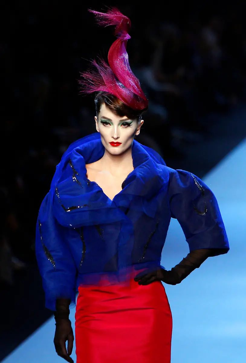 France-Fashion-Haute-Couture-XFM124-jpg6397467013500439616