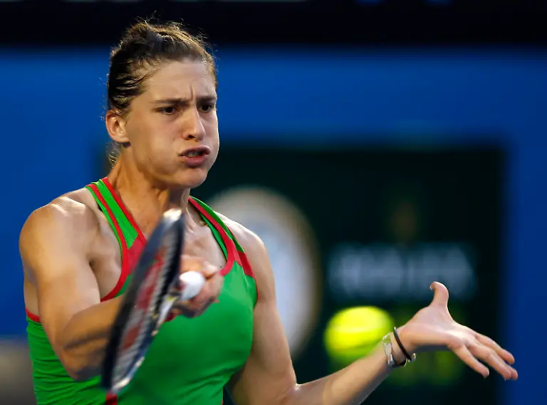 2011-01-23T103923Z-01-MEL177-RTRMDNP-3-TENNIS-OPEN-JPG6382405619676940854