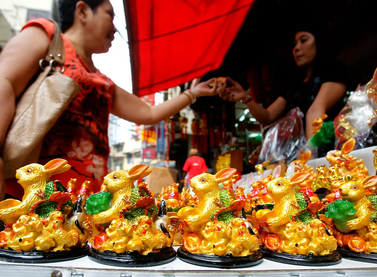 2011-01-20T094219Z-01-MAN507-RTRMDNP-3-PHILIPPINES-JPG3910274645046917834