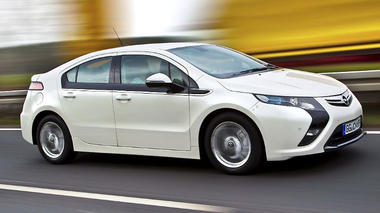 GM führt den Opel Ampera derzeit in Europa ein.