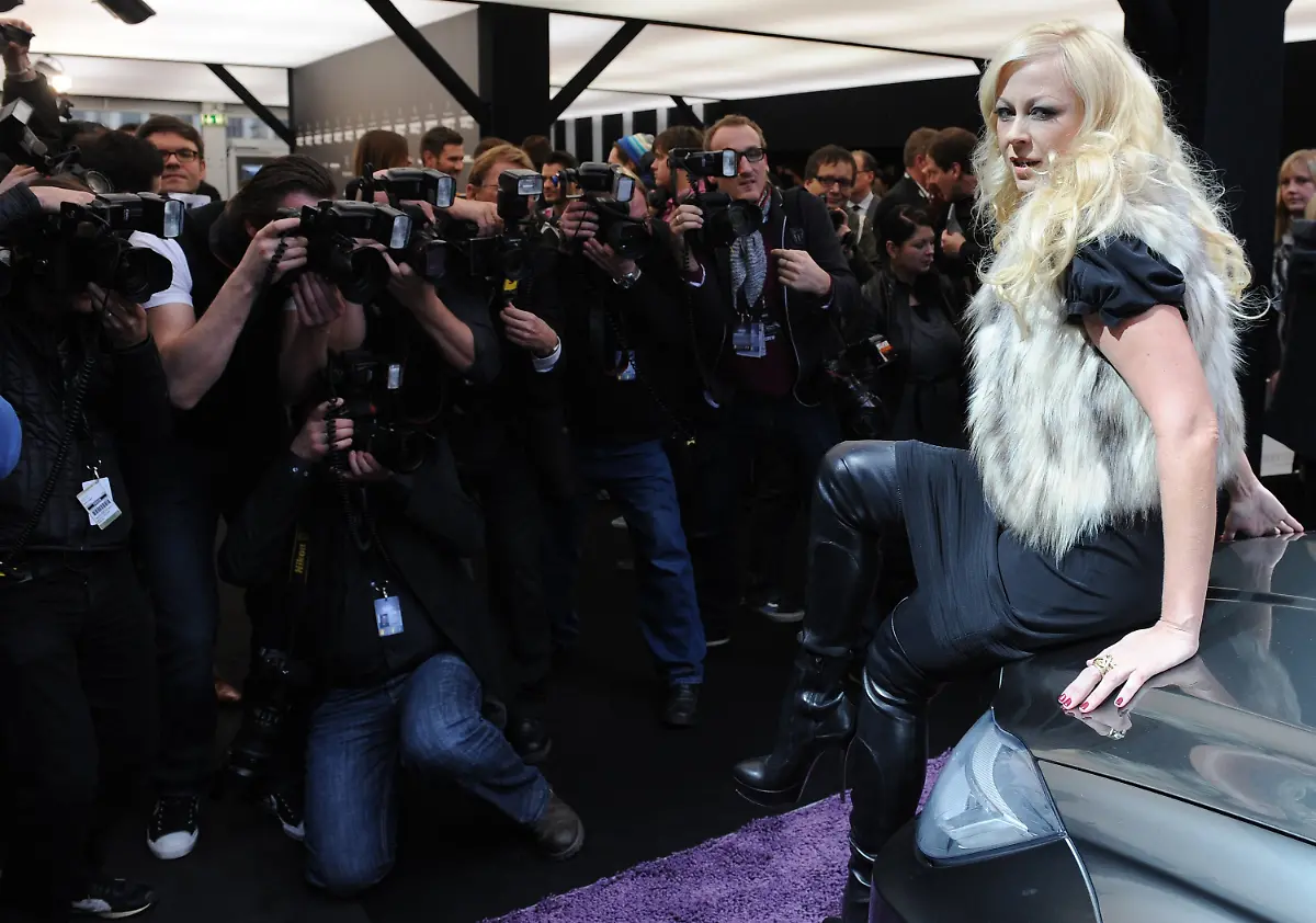 2vof5206-jpg5775808633964100514