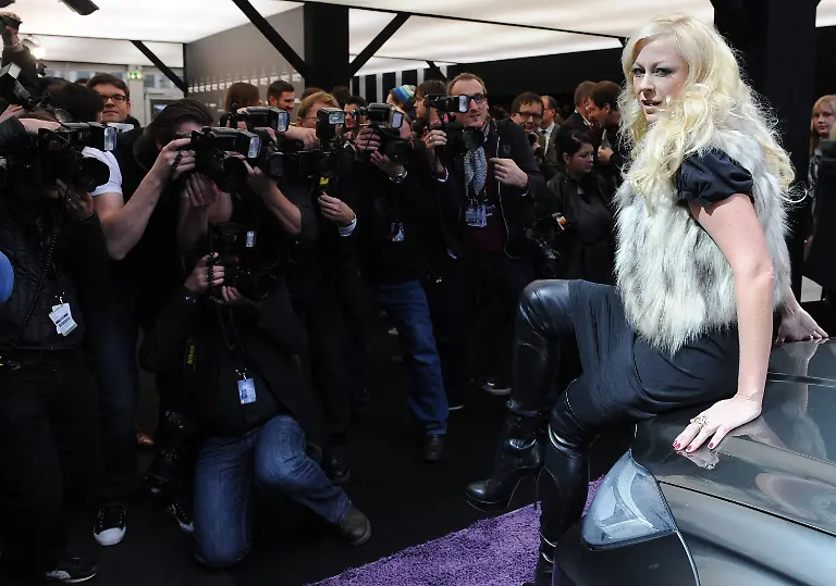 2vof5206-jpg5775808633964100514