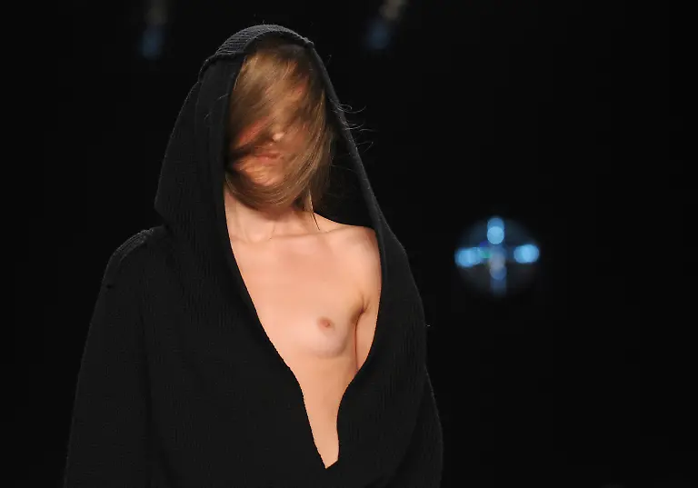 2vob0612-jpg8009153180232278670