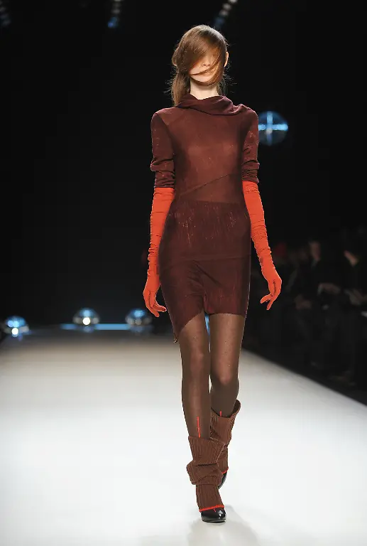 2vob0925-jpg7147946398912992928