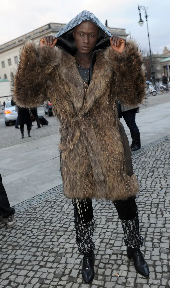 2vog3505-jpg1537384253073843994