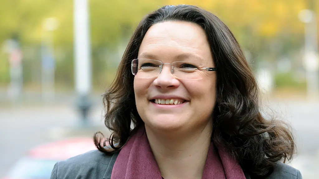 2vnu1911-jpg8993992647666176446