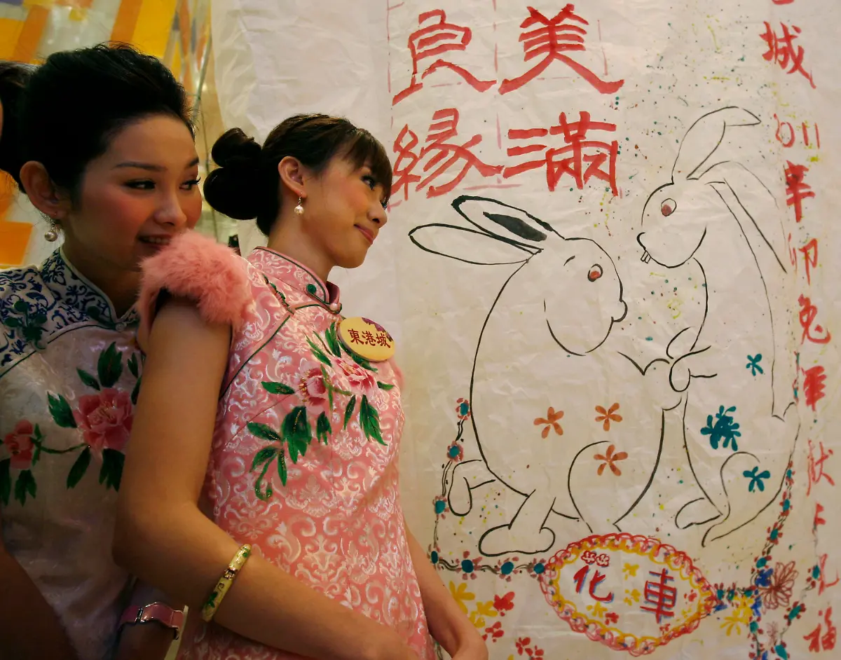 2011-01-13T100343Z-01-HKG03-RTRMDNP-3-CHINA-JPG9039894974098108017